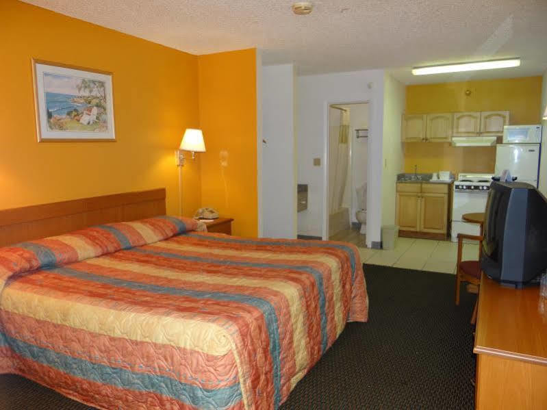 Magnuson Hotel Bradenton Ngoại thất bức ảnh